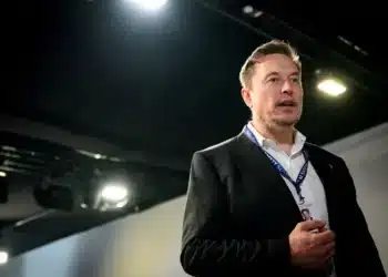 CEO, da SpaceX;