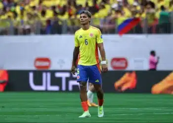 jogador, colombiano;