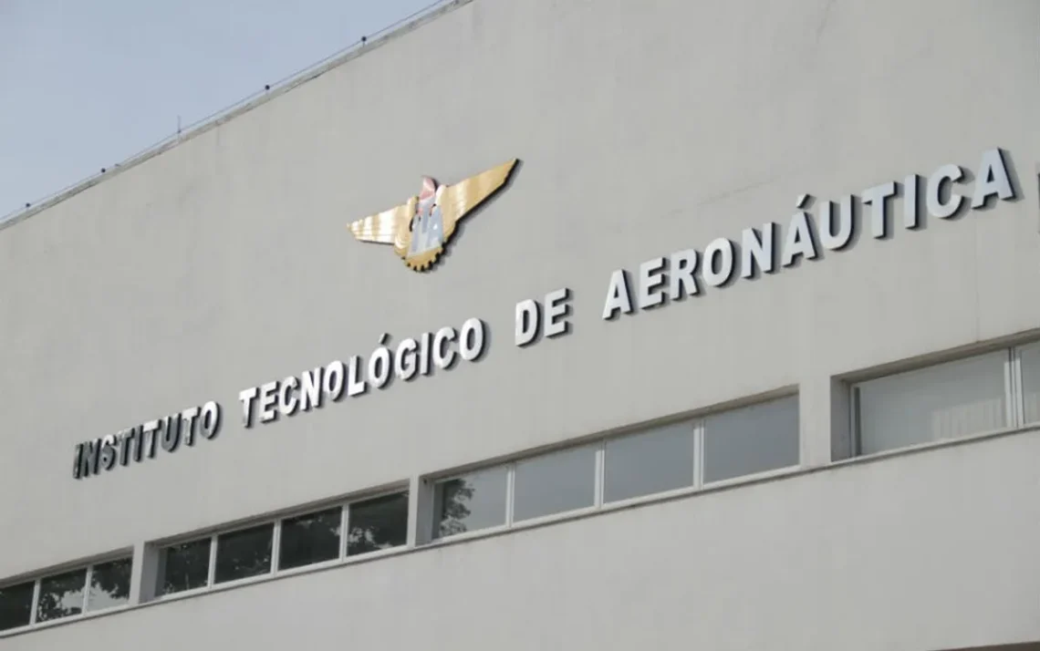 Instituto, Tecnológico de, Aeronáutica;