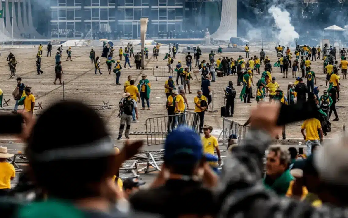 atos, PGR, ANPP, ação, penal, manifestantes, eventos, acusados, compartilham, responsabilidade;