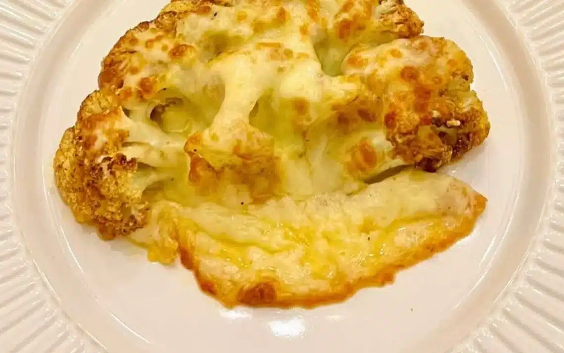 COUVE-FLOR GRATINADA NO FORNO OU NA AIRFRYER Foto: Bake and Cake Gourmet Bake and Cake Gourmet Foto: Bake and Cake Gourmet - Todos os direitos: @ Terra