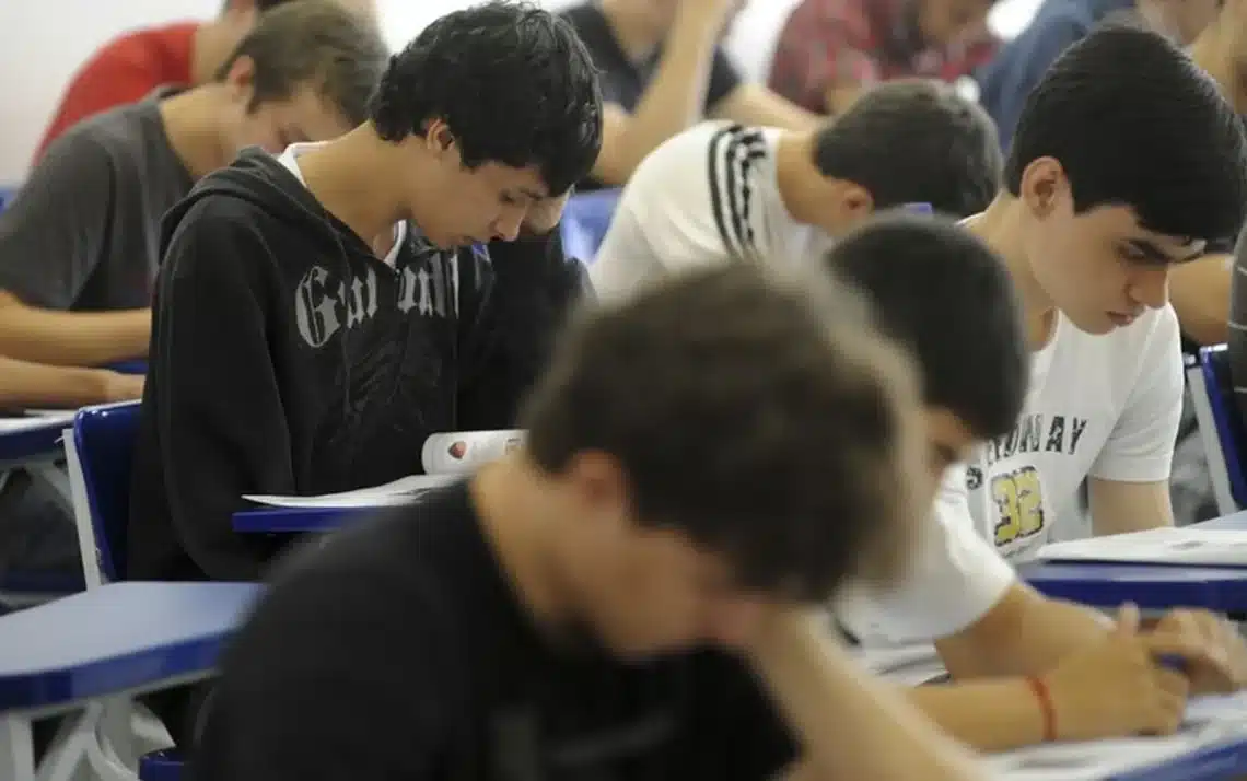 ministério, da educação, instituições, de educação;