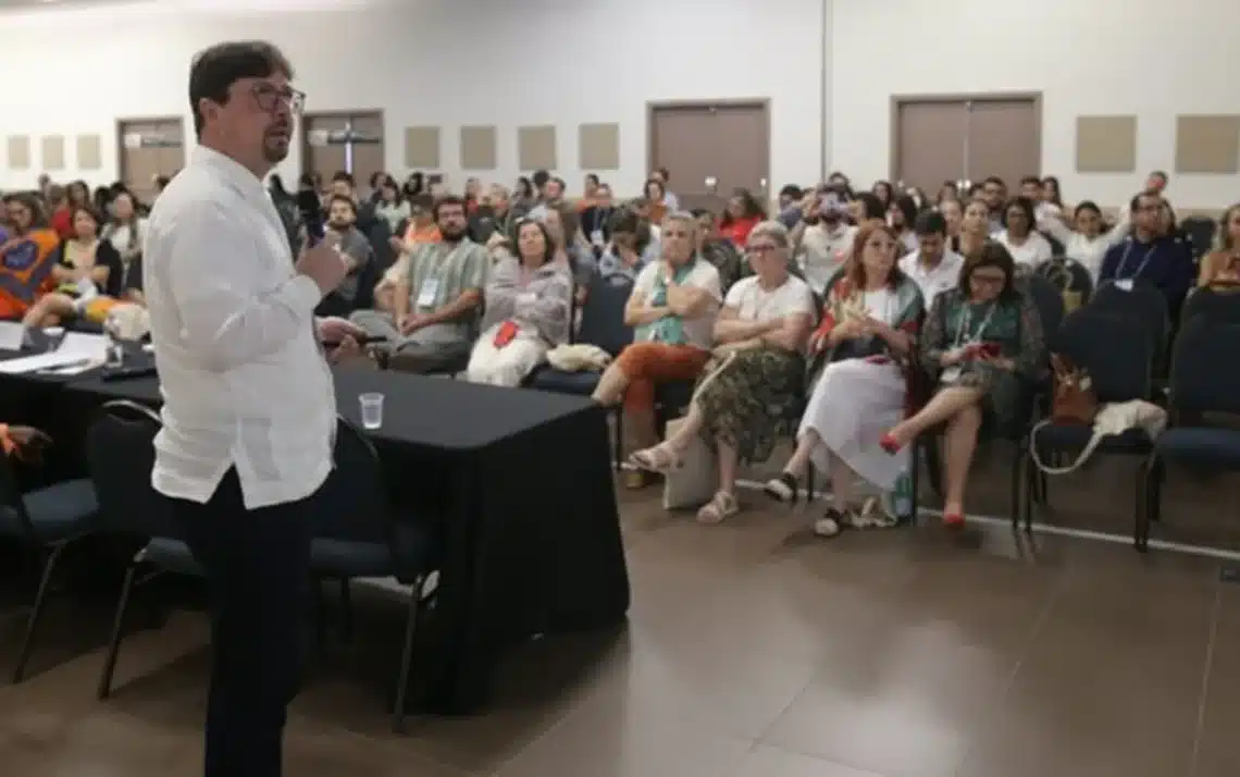 Saúde Coletiva, Política de Saúde, Atenção Primária à Saúde;