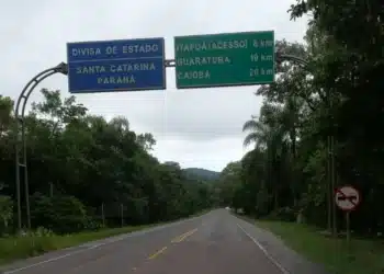 área, território;