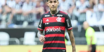 atleta, jogador, atleta de futebol, futebolista;