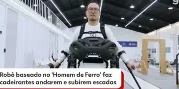 Kim Seung-hwan, pesquisador e piloto paraplégico sul-coreano, utiliza o exoesqueleto. O robô pesa 50 kg e é feito de alumínio e titânio. São 12 motores para simular articulações humanas. Uma câmera detecta obstáculos e calcula altura de degraus. - Todos os direitos: © G1 - Tecnologia