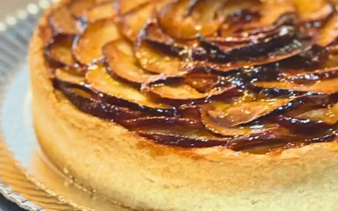 torta de maçã, torta com creme, frangipane, torta de maçã com massa;