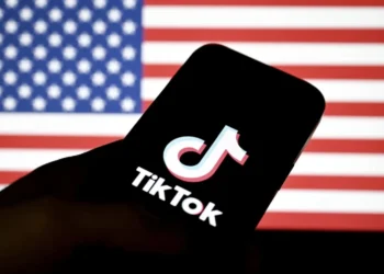 TikTok, aplicativo;