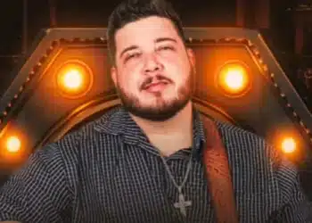 vocalista, cantor sertanejo;